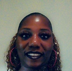 Meet your Posher, Juanita